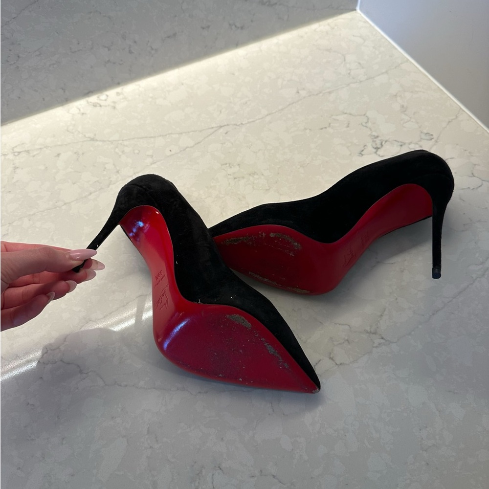 Christian Louboutin Black Suede Kate Max 100 Pumps - Picture 4 of 4